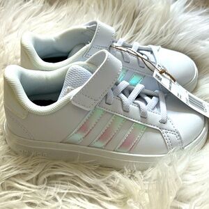 Adidas Grand Court NWT kids